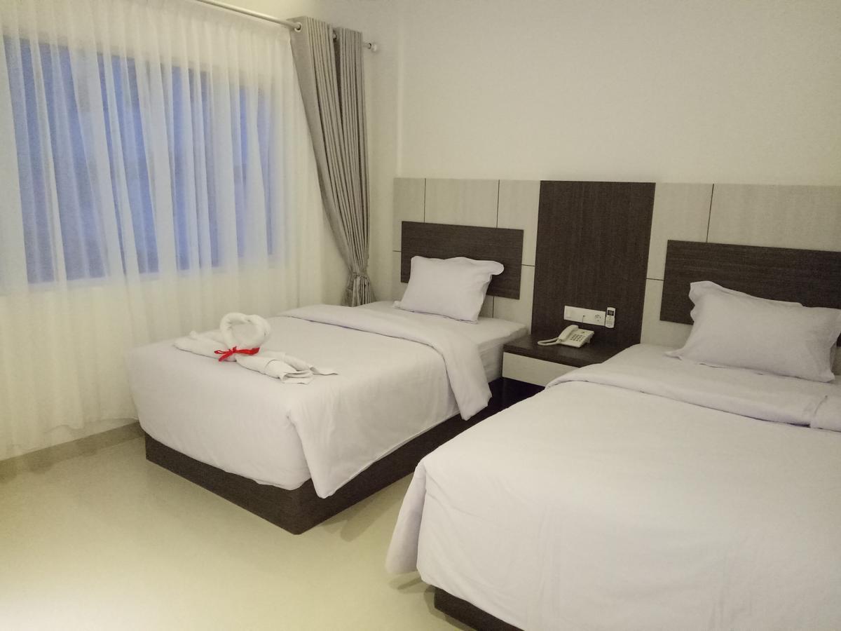 Seventeen Hotel Banda Aceh Dış mekan fotoğraf