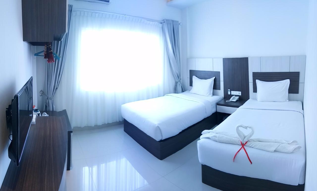Seventeen Hotel Banda Aceh Dış mekan fotoğraf